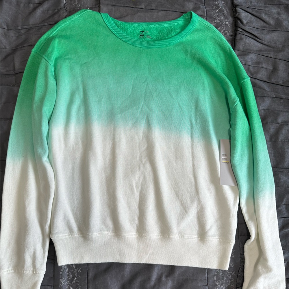 Z by Zella NWT green and white ombré sweatshirt